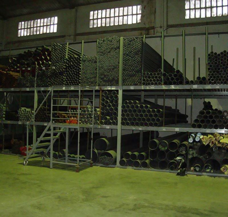 Accesorios galvanizados y de acero en Castellón